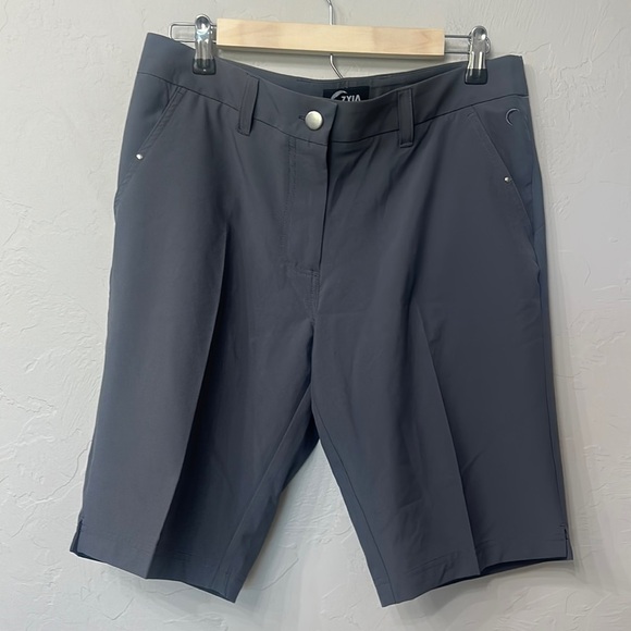Zyia gray clubhouse shorts size large.NWT - Picture 1 of 10